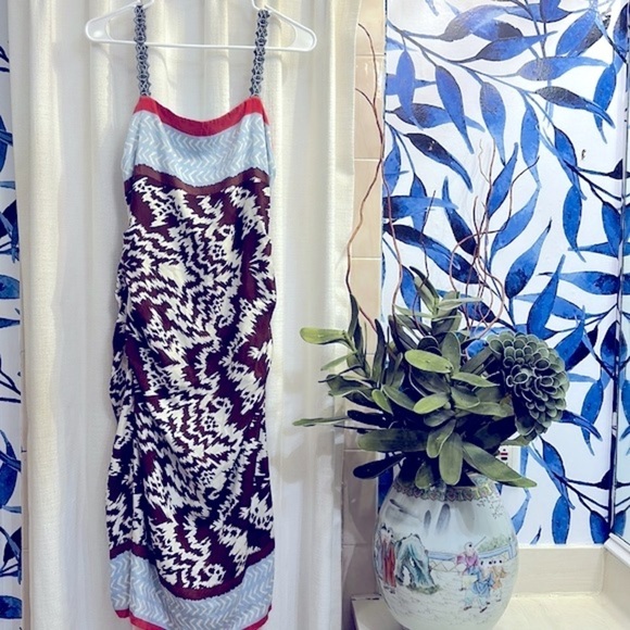 NWOT Women’s Nicole Miller Studio 92% Silk & 8% Spandex Abstract Print Dress 8 - Picture 1 of 8